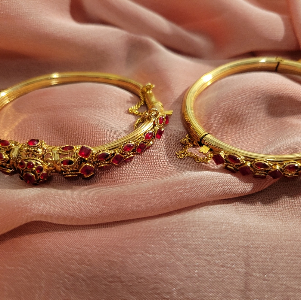 indian bangles - Picture 2 of 4